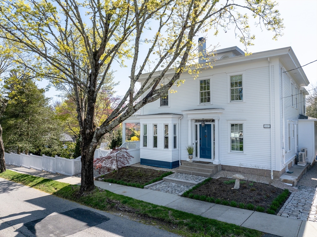 Listing image 1