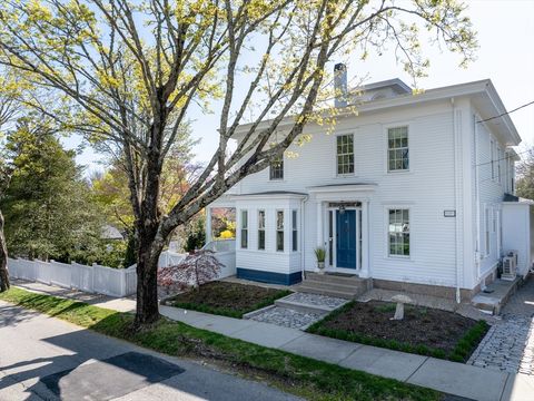 35 North St Mattapoisett MA 02739