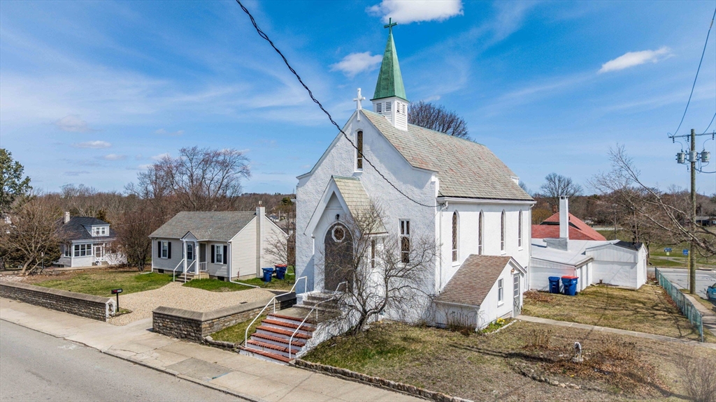 357 Main St