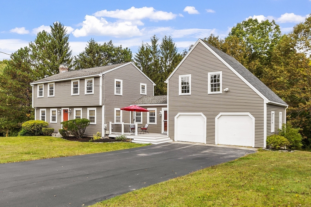 52 Chestnut Hill Rd