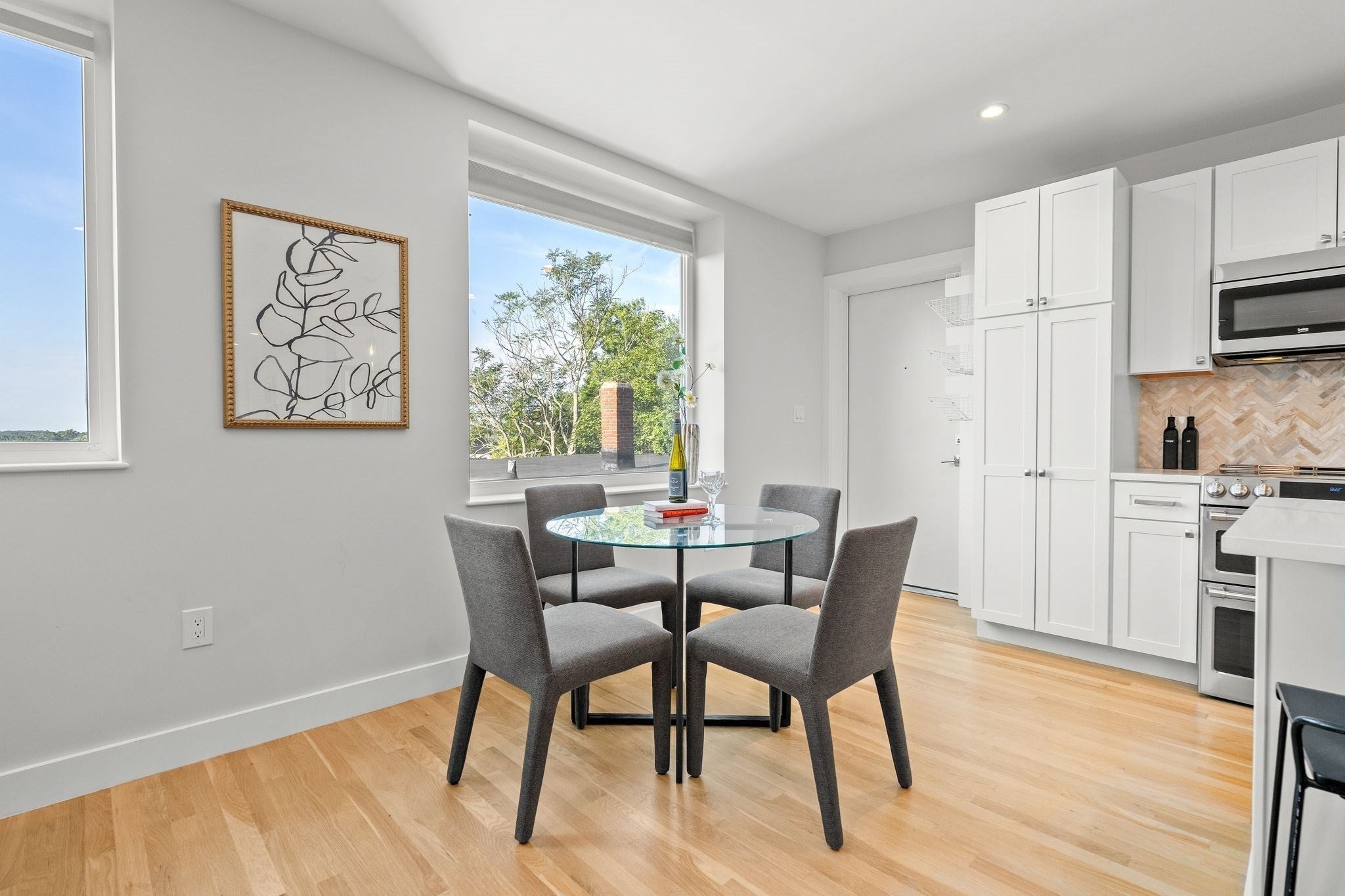 52 Fisher Avenue 302