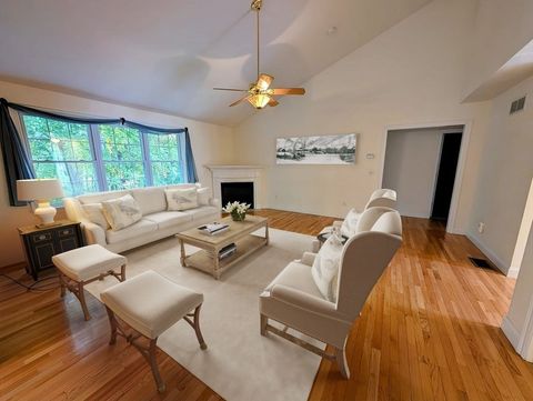 32 Horne Way 32 Millbury MA 01527