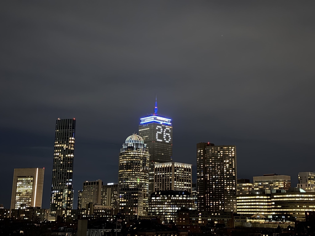567 Tremont 32