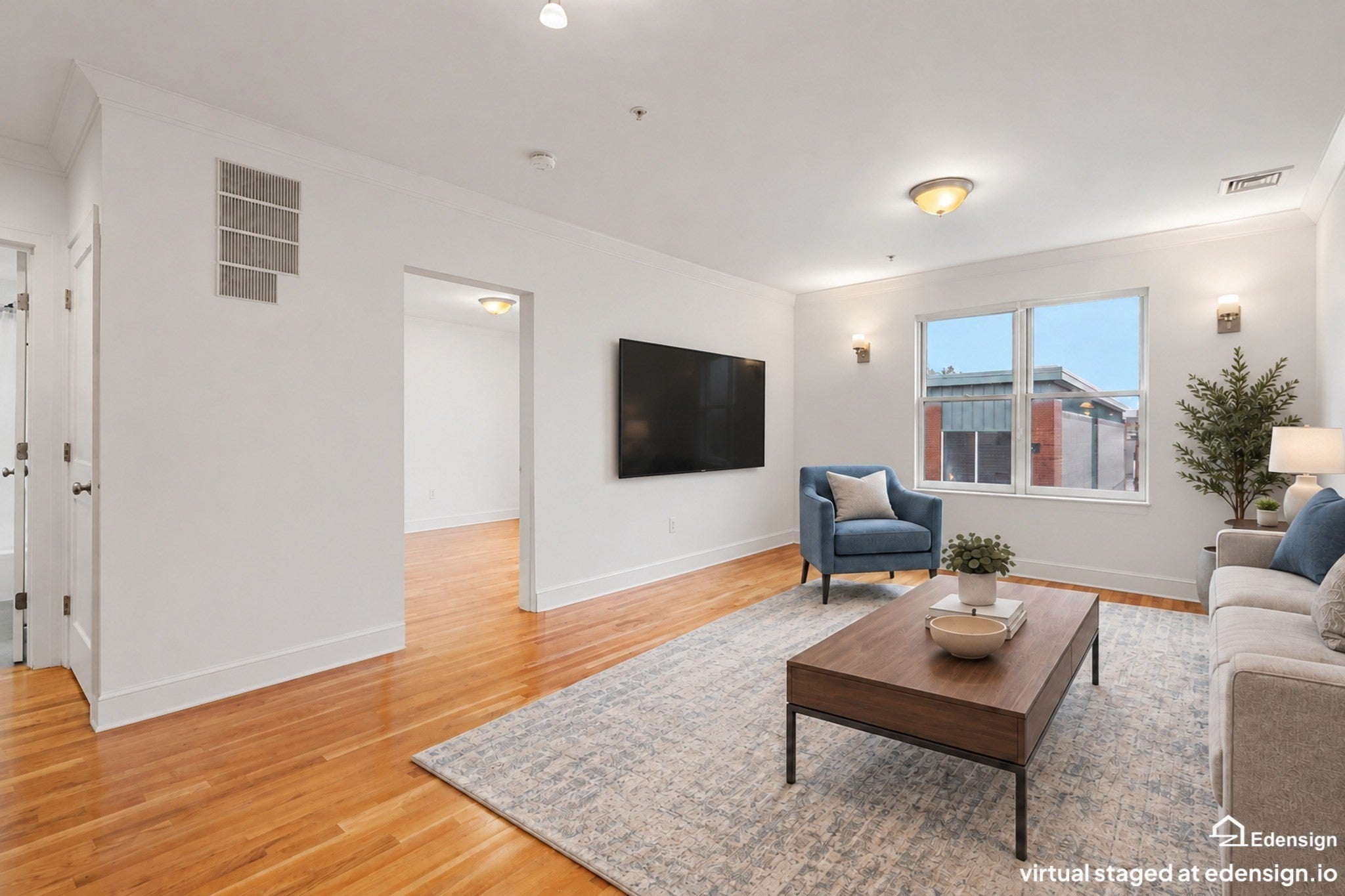156 Green St 302