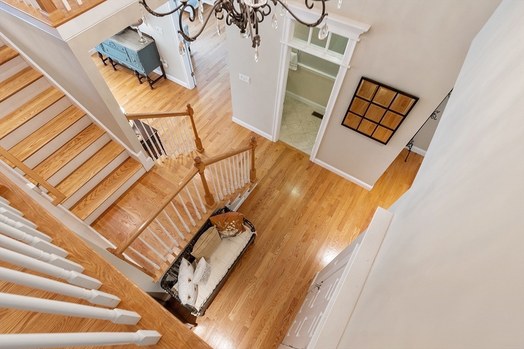 7 Ivana Drive 7
