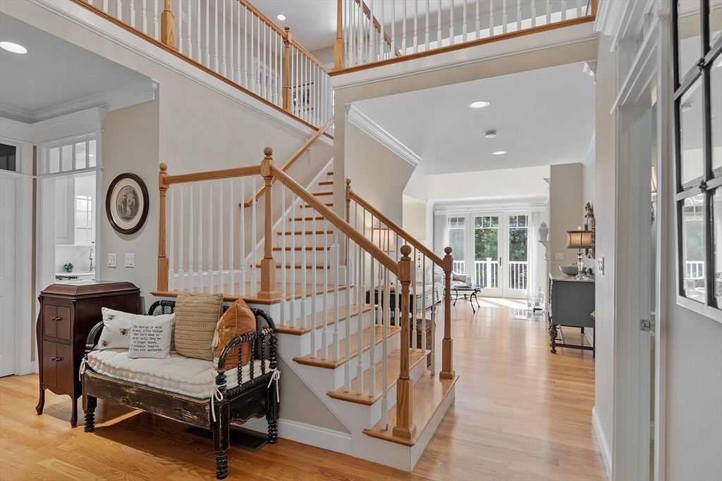 7 Ivana Drive 7