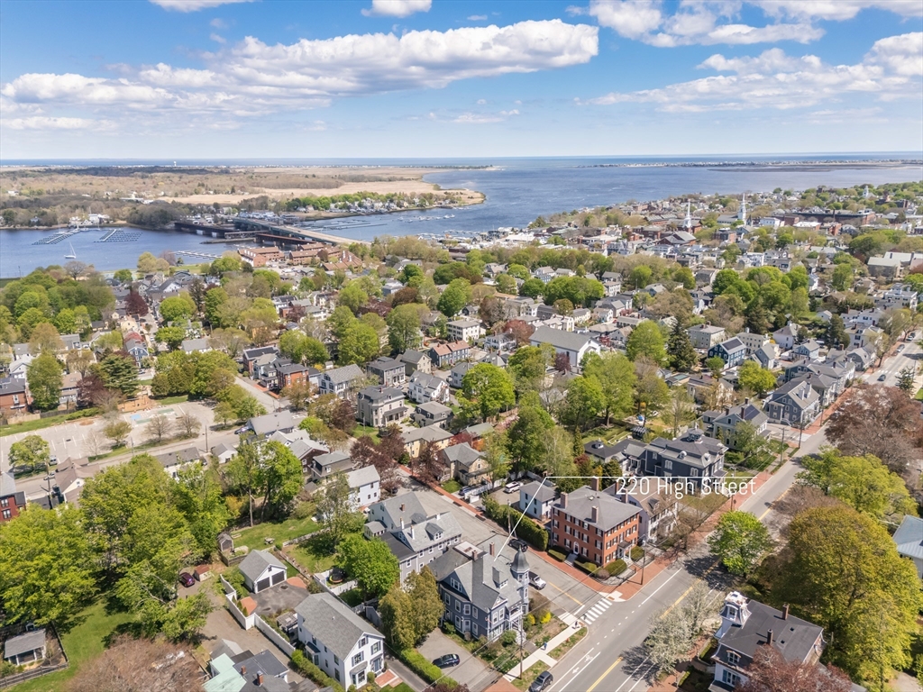 Photo of 220 High St, Newburyport, MA