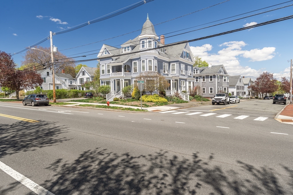 220 High St #3, Newburyport, MA, 220 High St #3, Newburyport, MA Photo #3