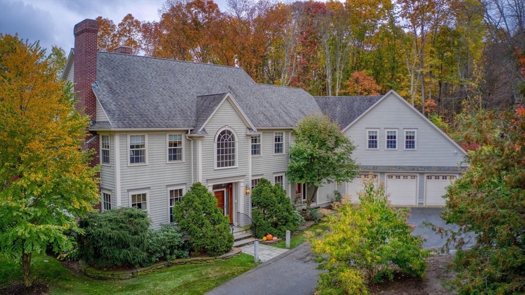 6 Eveningstar Drive