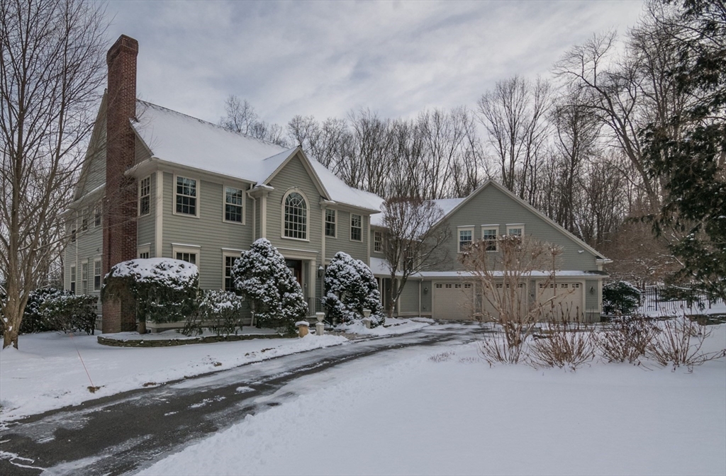 6 Eveningstar Drive