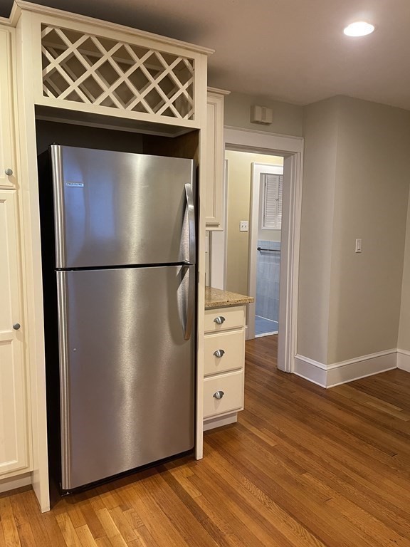 Watertown, Massachusetts 02472, United States, 2 Bedrooms Bedrooms, ,1 BathroomBathrooms,Residential,Active,189462