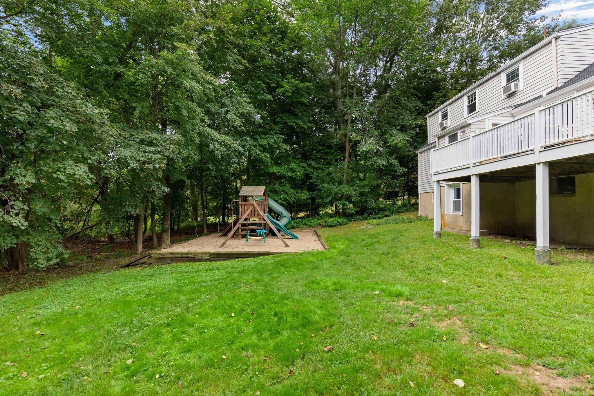 11 Stratham Rd, Lexington, MA, 11 Stratham Rd, Lexington, MA Photo #34