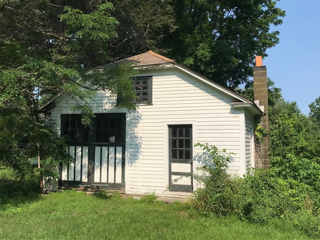 48 Railroad St, Amherst, MA, 48 Railroad St, Amherst, MA Photo #6