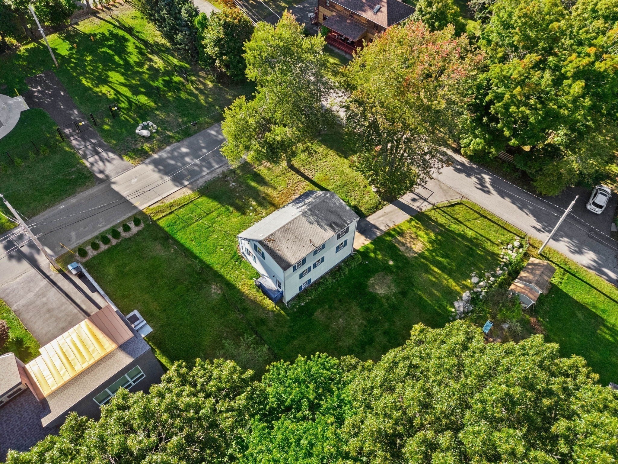 35 Cedar Rd, Littleton, MA Photo #3