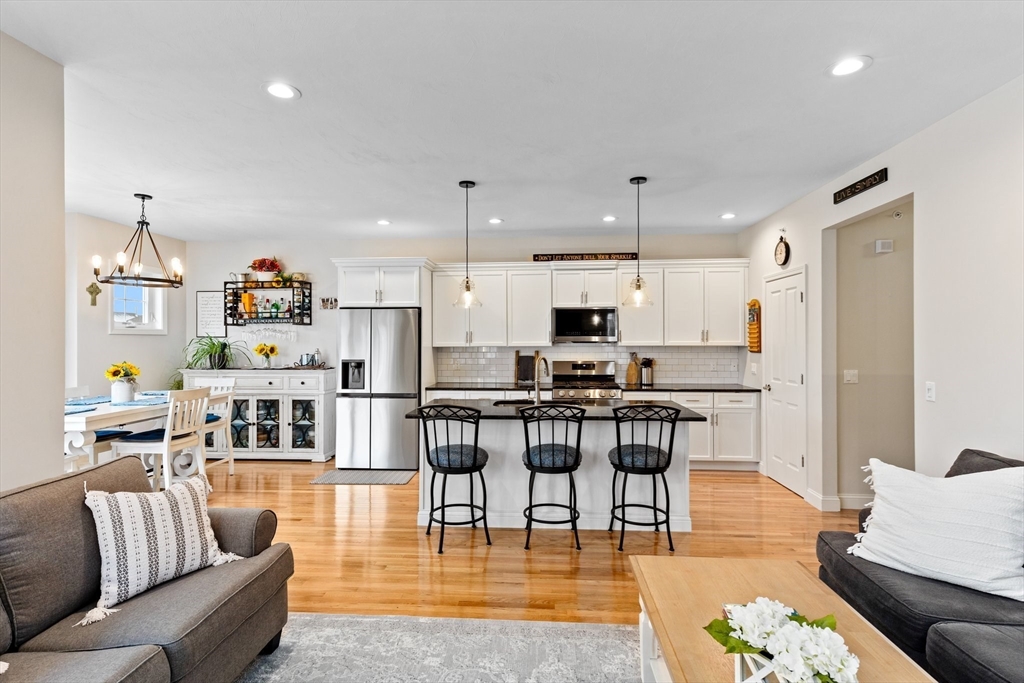 9 Sunflower Way, Plymouth, MA Photo #5