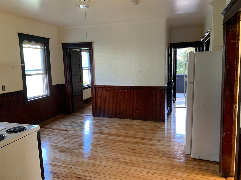 11 Diamond St, Worcester, MA, 11 Diamond St, Worcester, MA Photo #17