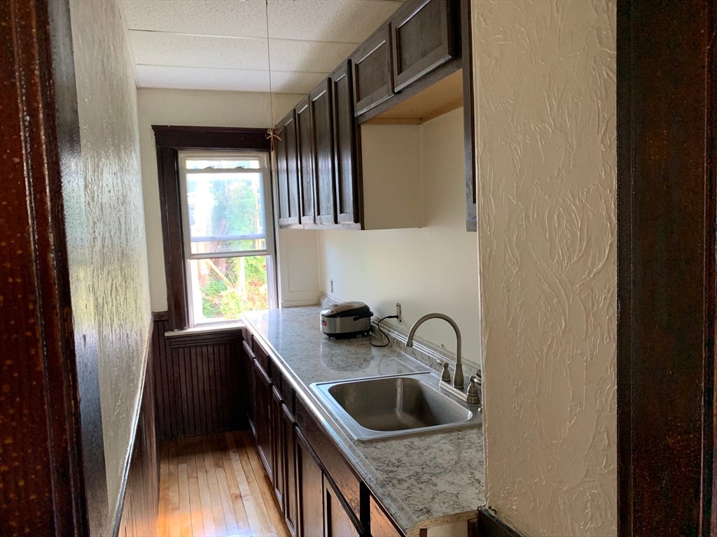 11 Diamond St, Worcester, MA, 11 Diamond St, Worcester, MA Photo #21