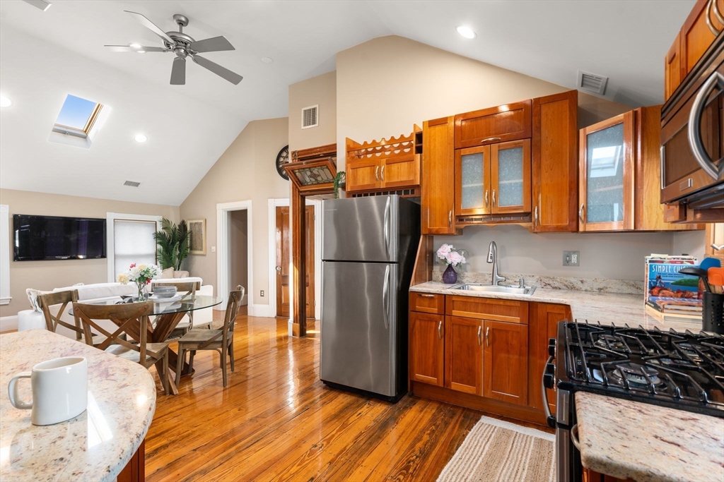 52 Wyman Street 3