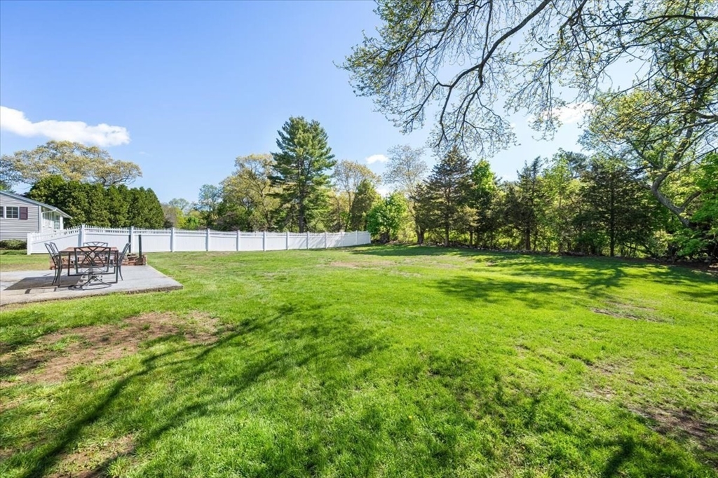 64 Holliston St, Medway, MA Photo #15
