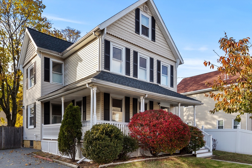 Click for 14 Everett ST #14-2, Medford, MA slideshow