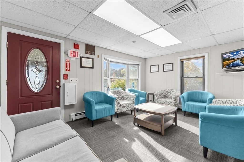 275 West Main Street