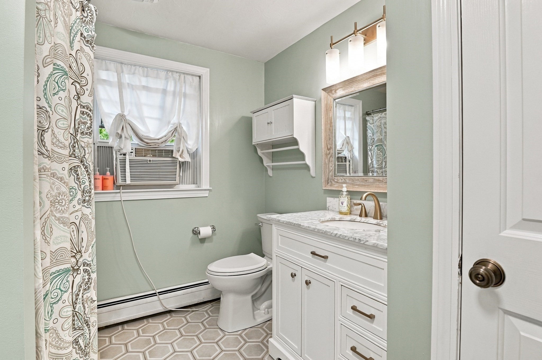 7 Keely Dr, Charlton, MA, 7 Keely Dr, Charlton, MA Photo #35