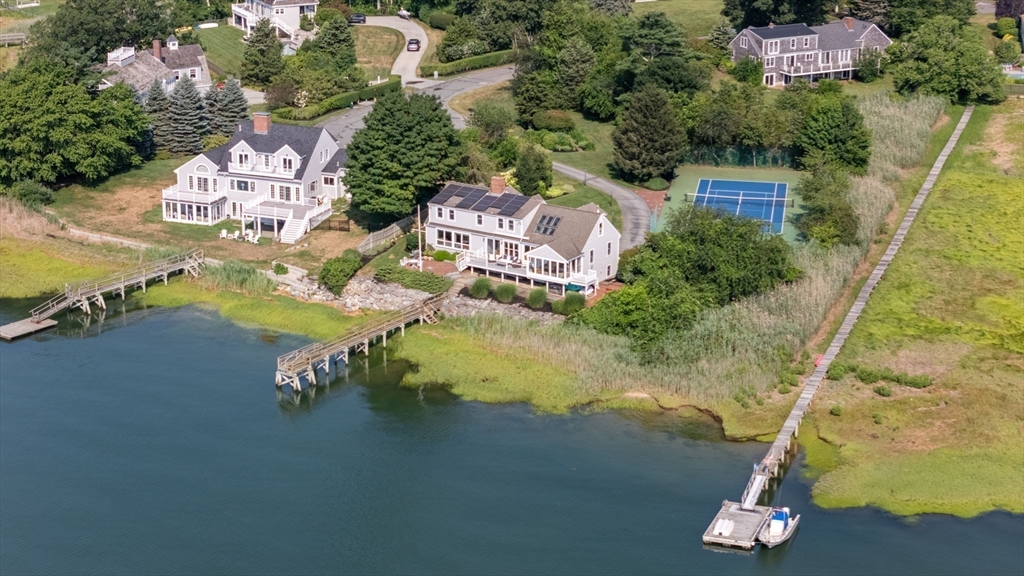 66 Seabury Point Road