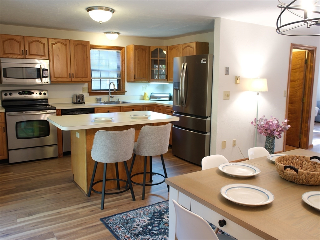 195 Falmouth Rd 12F