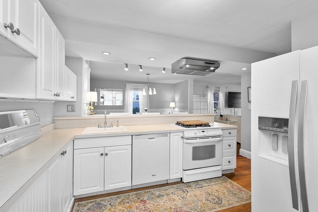 54 Riverside Place, Walpole, MA, 54 Riverside Place, Walpole, MA Photo #13