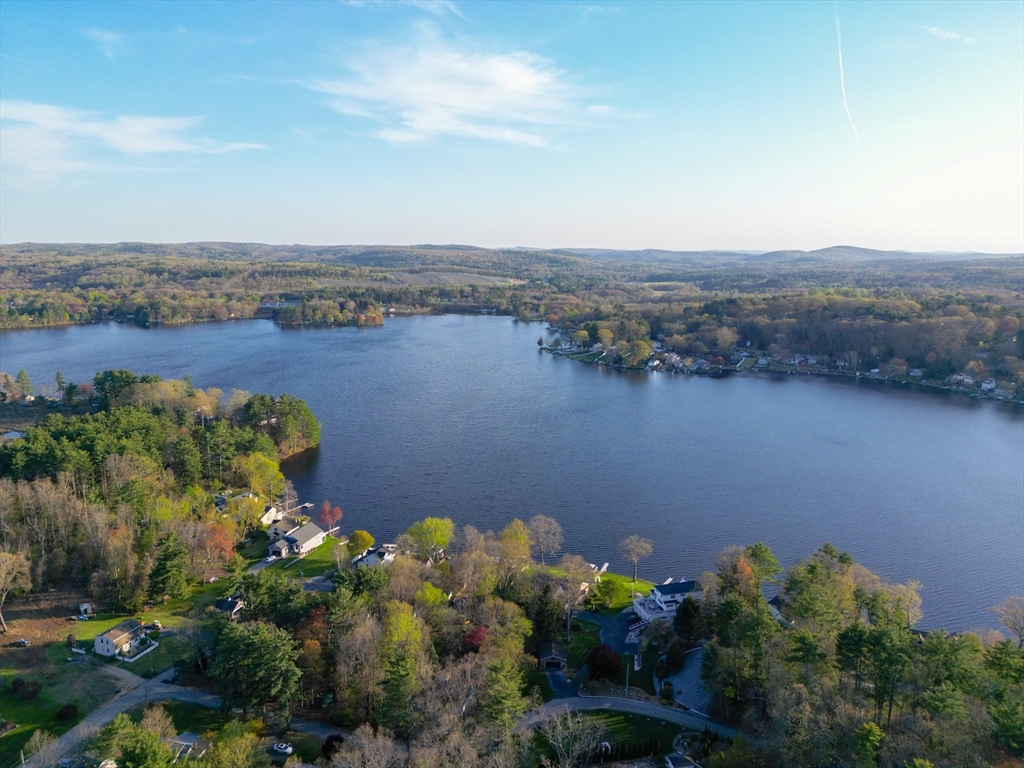 15 Oak Dr
