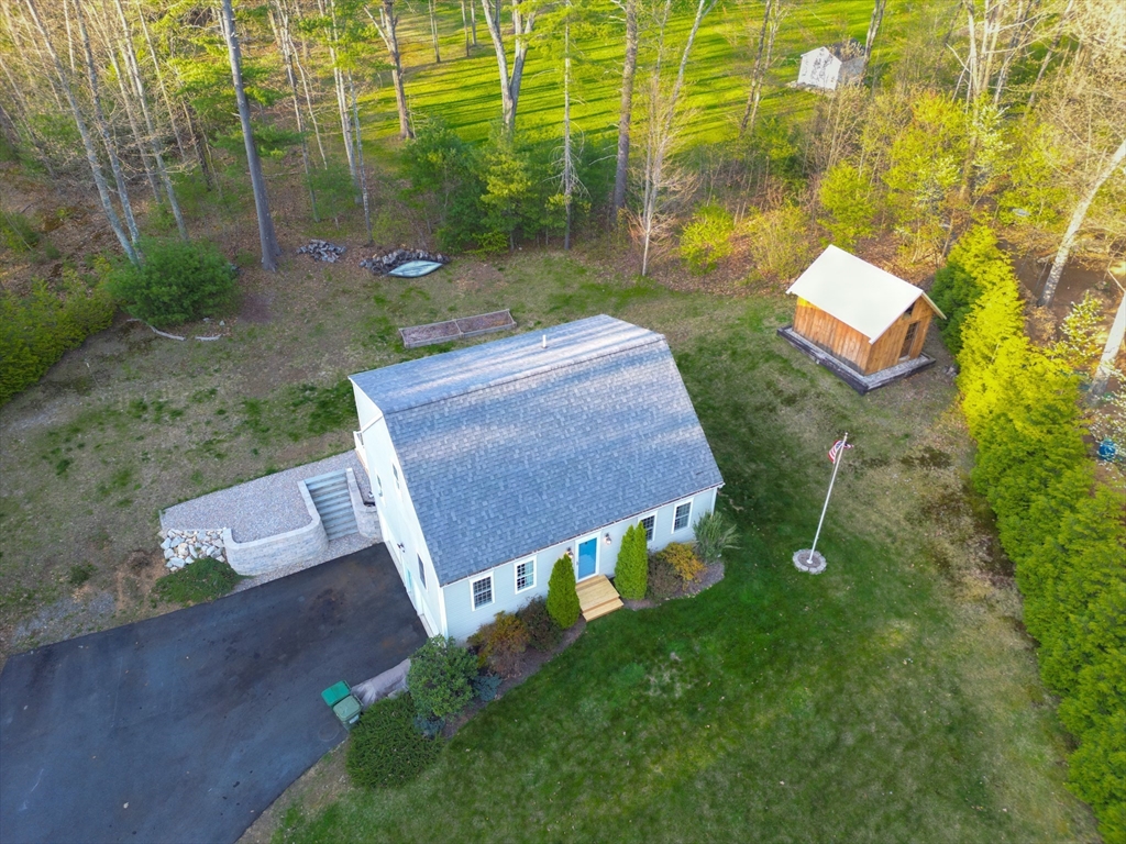 15 Oak Dr