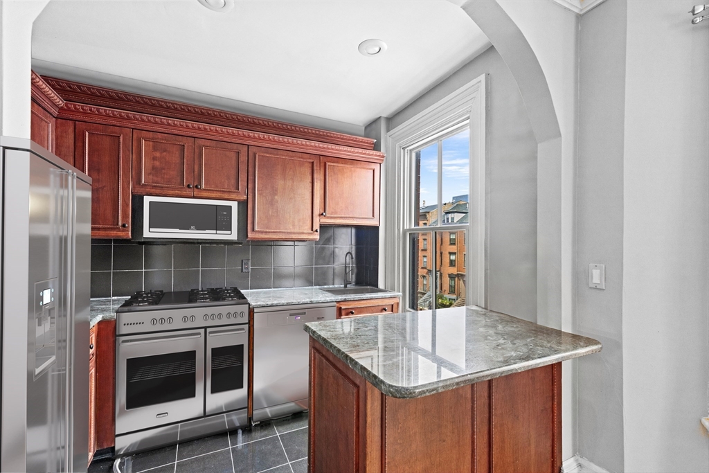 681 Massachusetts Ave. D