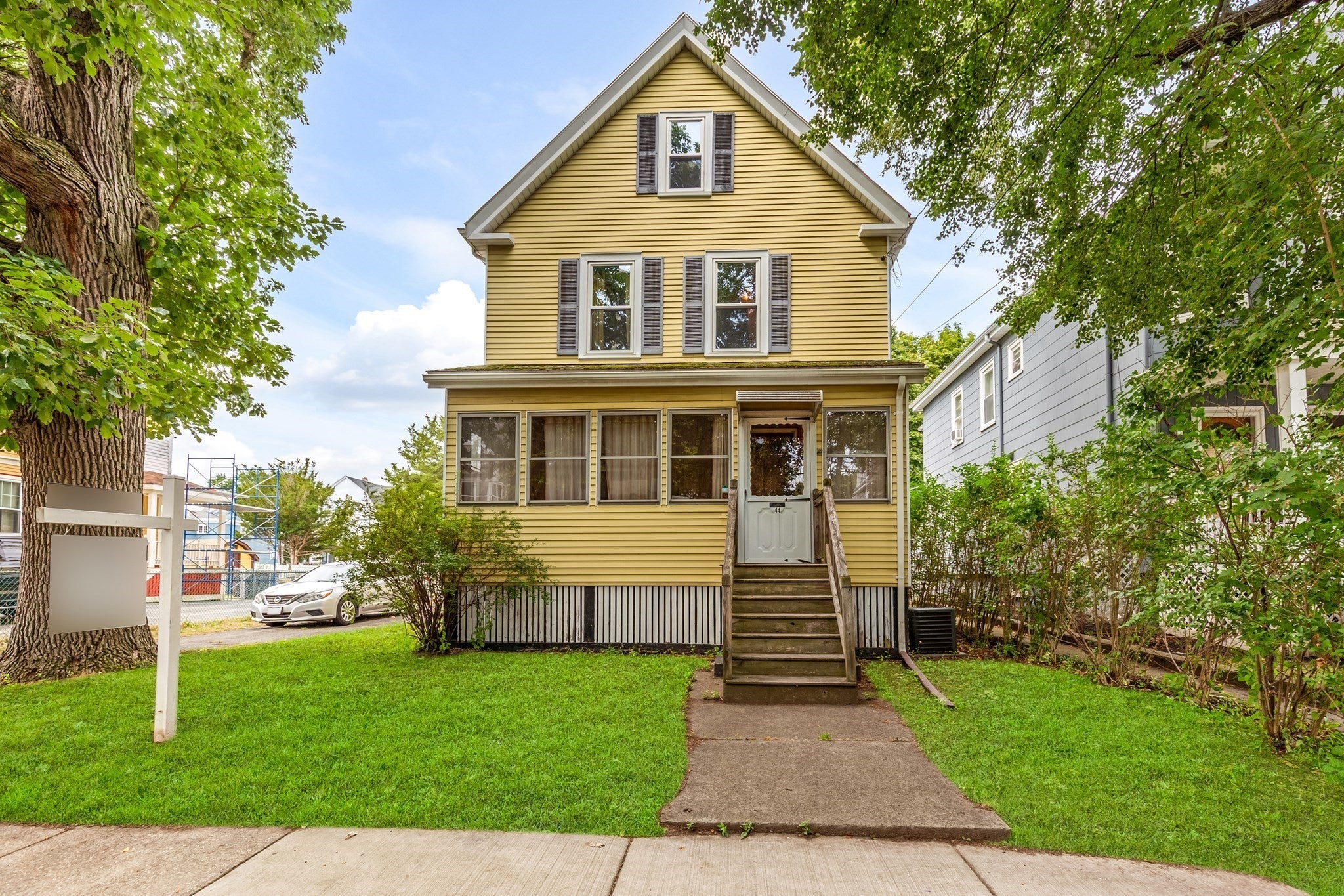 Photo of 44 Sheridan Ave, Medford, MA