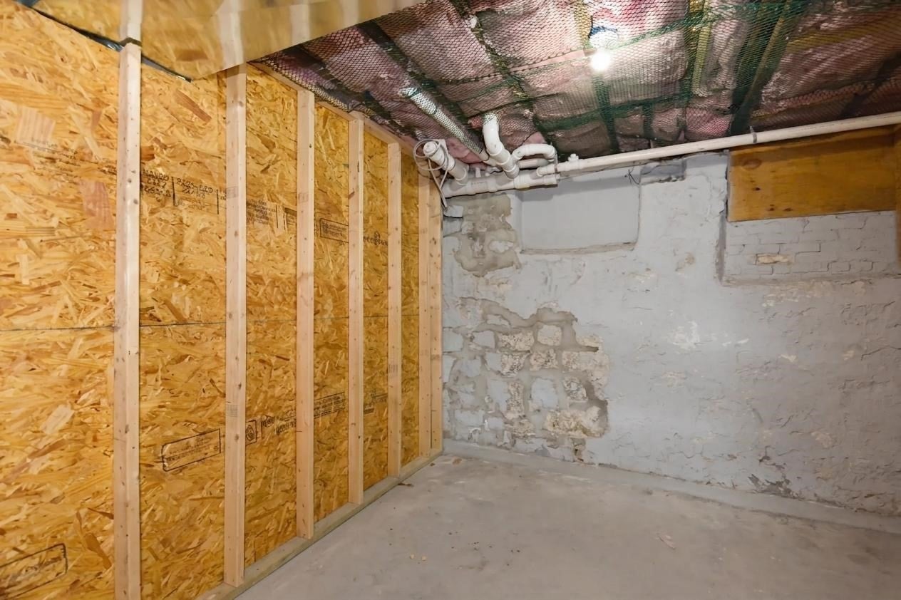 1048 Saratoga Street #2, Boston, MA Photo #14