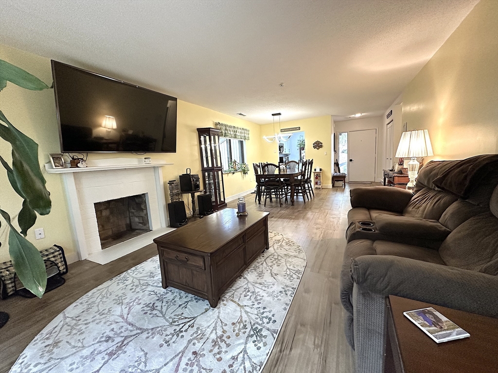 23 Highwood Drive #23, Franklin, MA Photo #3