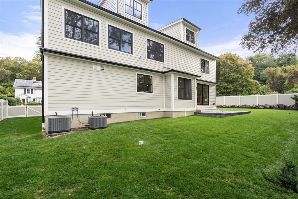 9 Stanley Rd