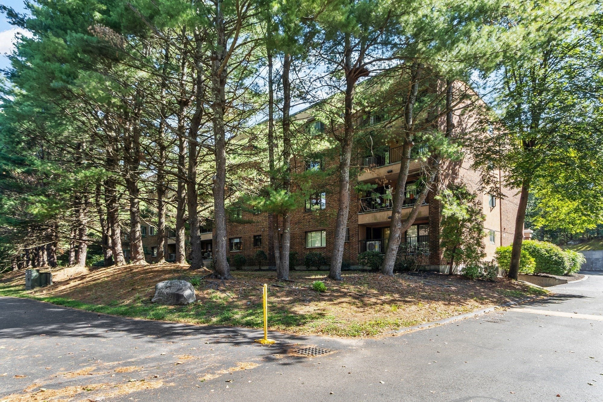 10 Ledgewood Way #10, Peabody, MA, 10 Ledgewood Way #10, Peabody, MA Photo #36