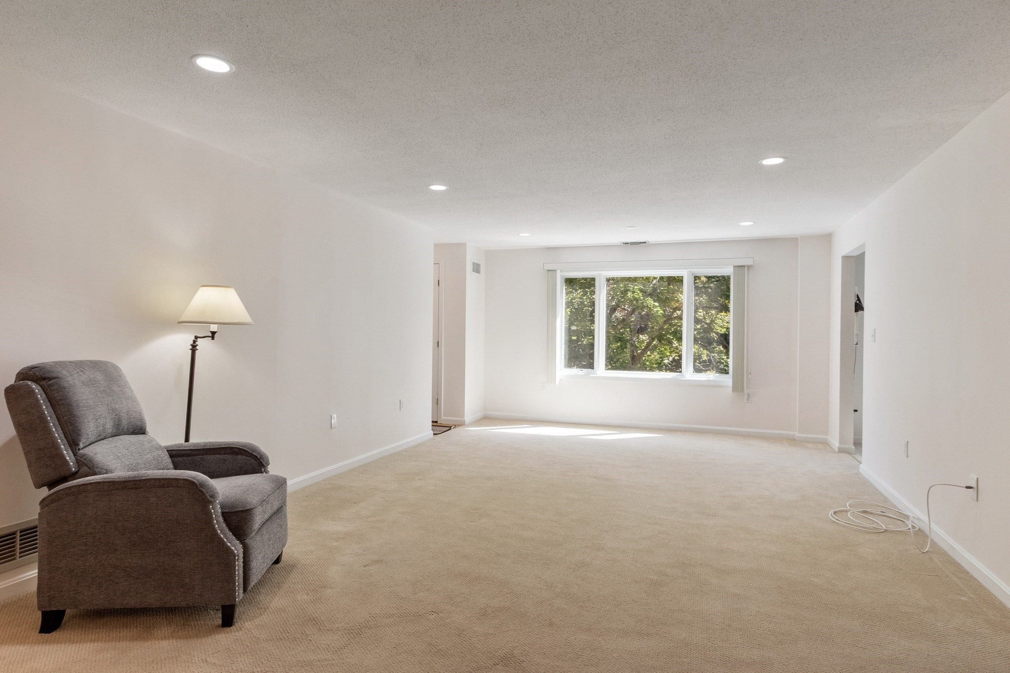 10 Ledgewood Way #10, Peabody, MA, 10 Ledgewood Way #10, Peabody, MA Photo #11