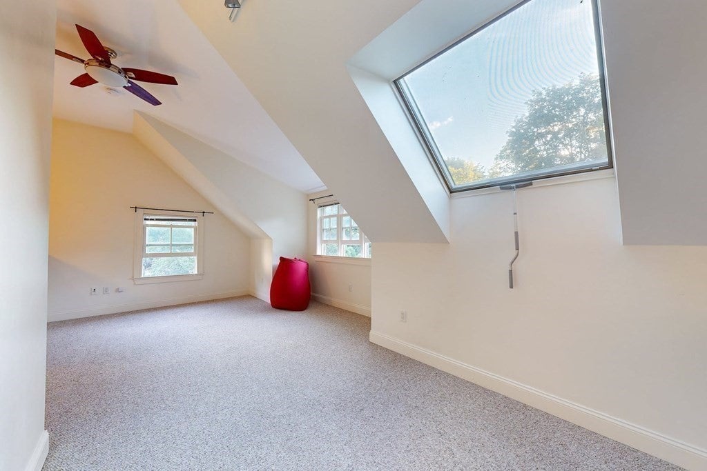 90 Highland Ave #2, Newton, MA Photo #7