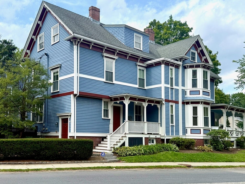 Photo of 90 Highland Ave, Newton, MA