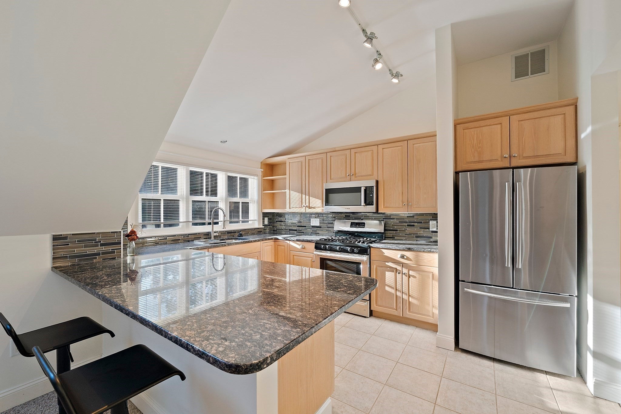 90 Highland Ave #2, Newton, MA, 90 Highland Ave #2, Newton, MA Photo #4