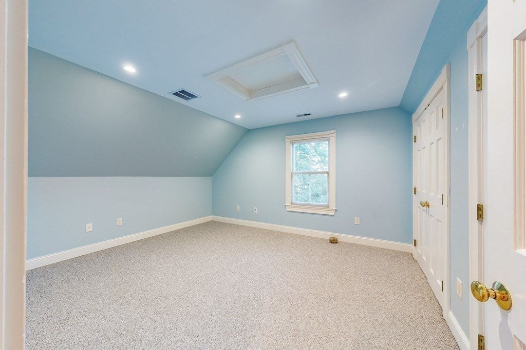 90 Highland Ave #2, Newton, MA Photo #9