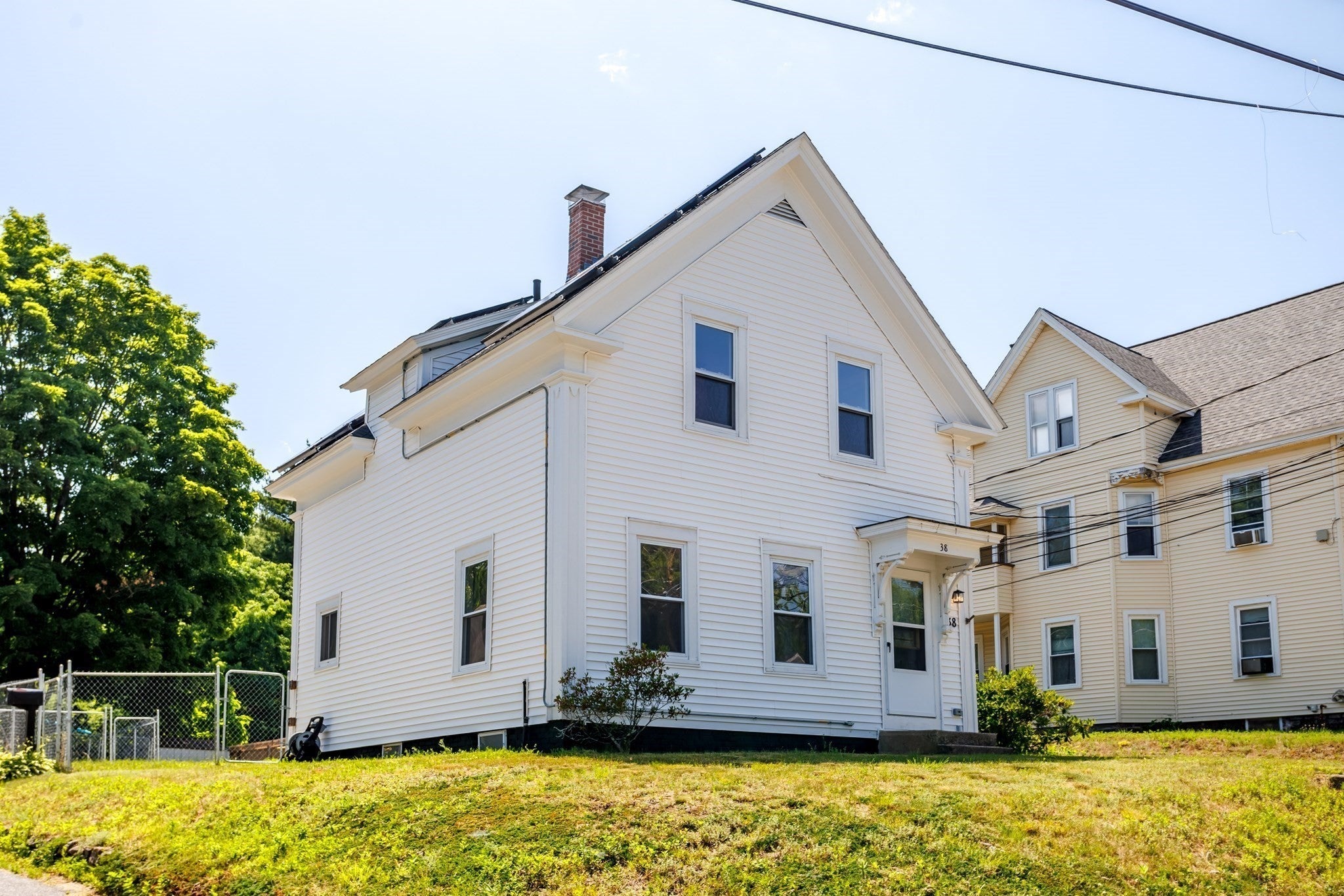 38 Cottage Street, Leominster MA 01453