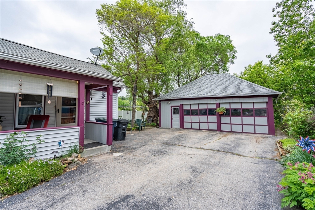 46 Pleasant Street