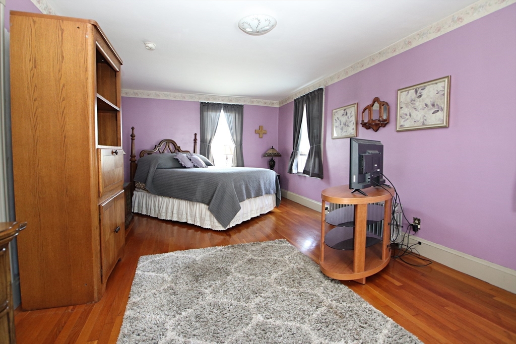 Saugus, Massachusetts 01906, United States, 3 Bedrooms Bedrooms, ,1 BathroomBathrooms,Residential,Active,167838