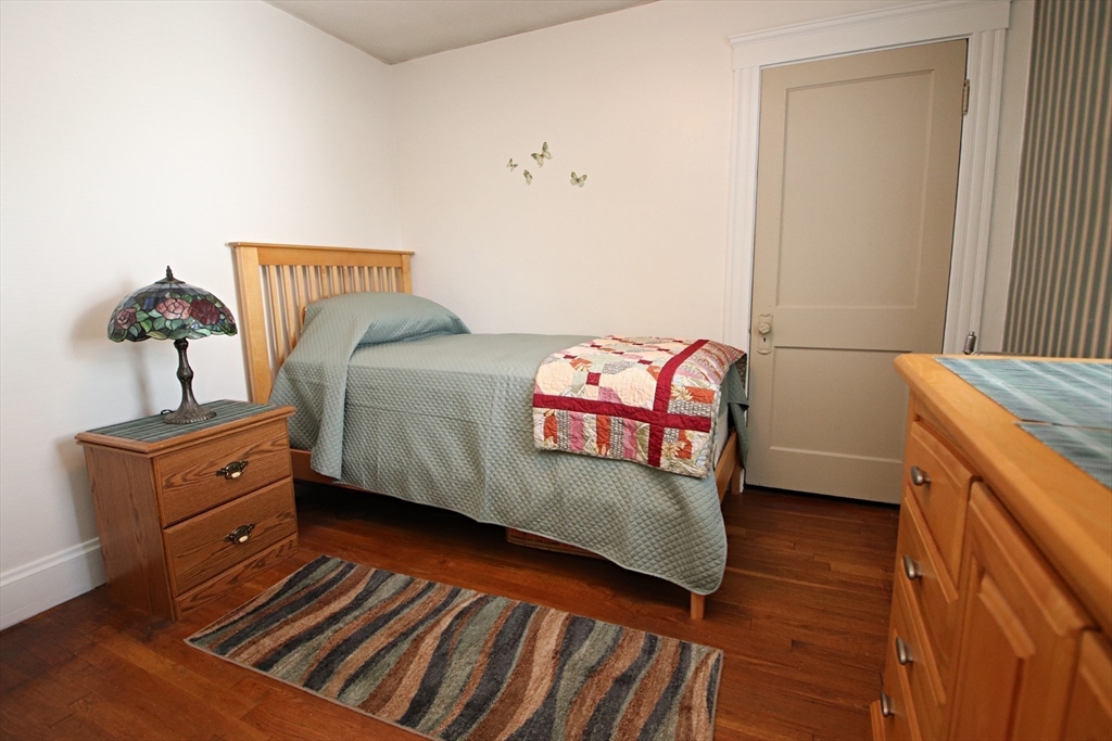 Saugus, Massachusetts 01906, United States, 3 Bedrooms Bedrooms, ,1 BathroomBathrooms,Residential,Active,167838