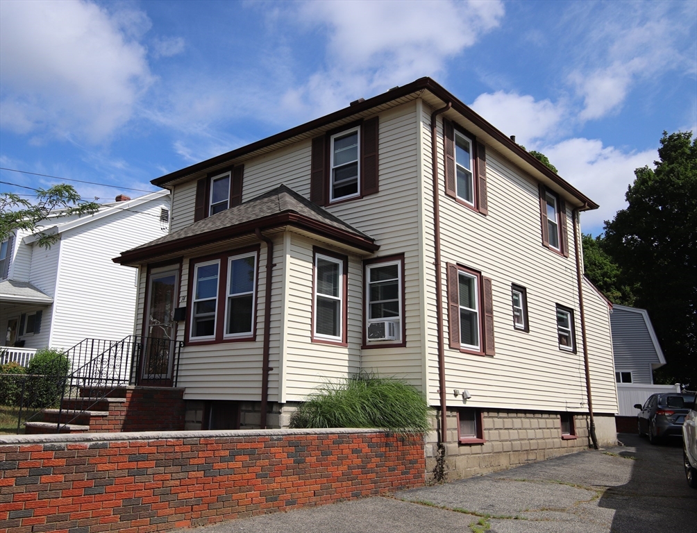 Saugus, Massachusetts 01906, United States, 3 Bedrooms Bedrooms, ,1 BathroomBathrooms,Residential,Active,167838