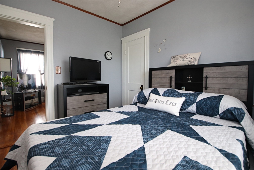 Saugus, Massachusetts 01906, United States, 3 Bedrooms Bedrooms, ,1 BathroomBathrooms,Residential,Active,167838