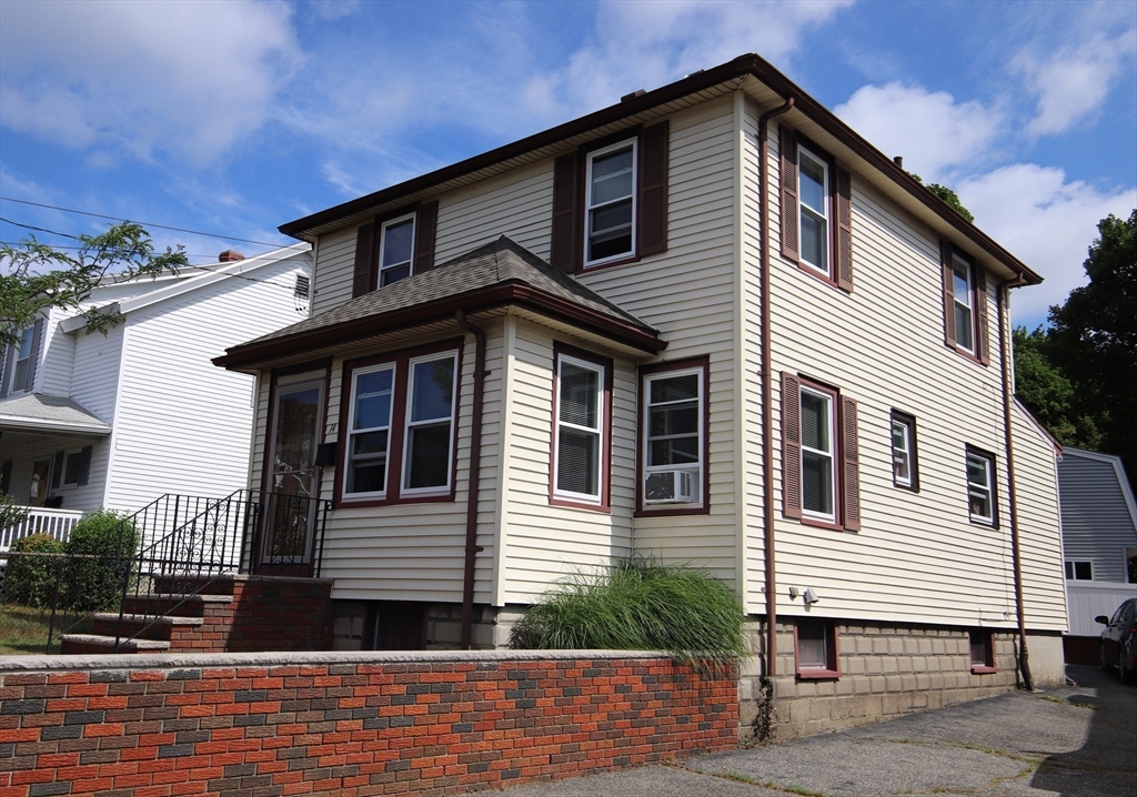14 Ballard St.