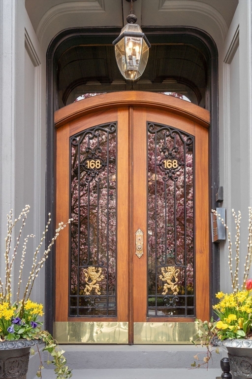 168 Beacon St 1